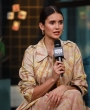 nina_dobrev_france010~0.jpeg